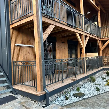 Luxusne Апартаменты *